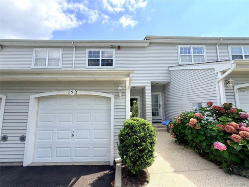 193 Windward Dr, Port Jefferson, NY, 11777-2332 | Card Image