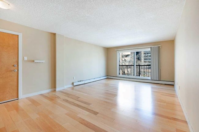 413 - 1333 13 Avenue Sw, Home with 2 bedrooms, 1 bathrooms and 1 parking in Calgary AB | Image 6