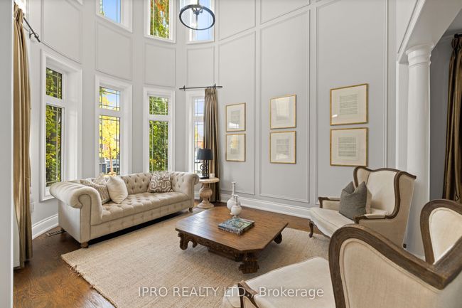 24 Bluff Trail, House other with 5 bedrooms, 7 bathrooms and 3 parking in Nobleton ON | Image 5