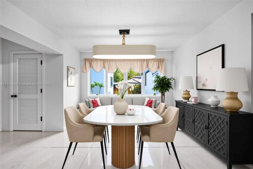 81 Hough Dr, Miami Springs, FL, 33166-4929 | Card Image
