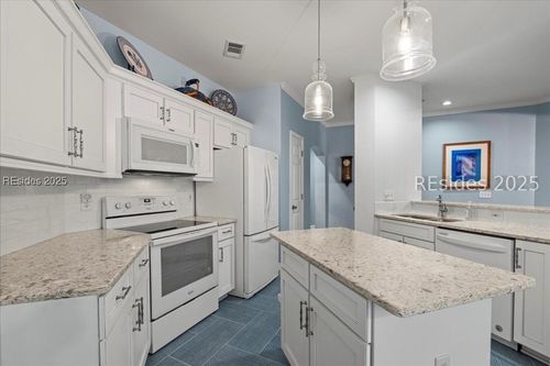 apt-1723-4 Indigo Run Dr, Hilton Head Island, SC, 29926-4118 | Card Image