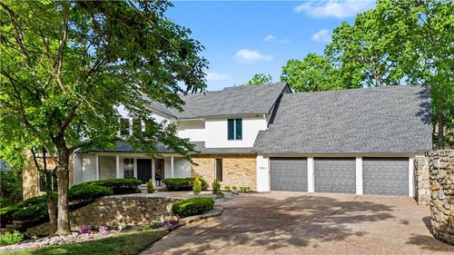 12603 Granada Rd, Leawood, KS, 66209-2248 | Card Image