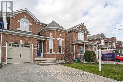 5668 Dolmite Hts, Mississauga, ON, L5M7B5 | Card Image