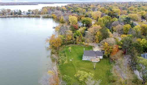 4181 White Bear Ave N, White Bear Lake, MN, 55110-3873 | Card Image