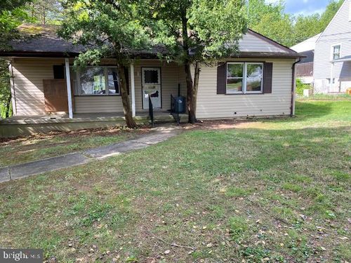 2925 Summit Ave, BALTIMORE, MD, 21234-1715 | Card Image