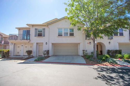 36295 Grazia Way, Winchester, CA, 92596-8527 | Card Image