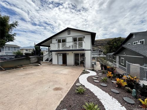 86-307 Alamihi St, Waianae, HI, 96792-2915 | Card Image
