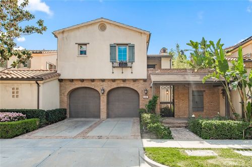 66 Homeland, Irvine, CA, 92618-8801 | Card Image