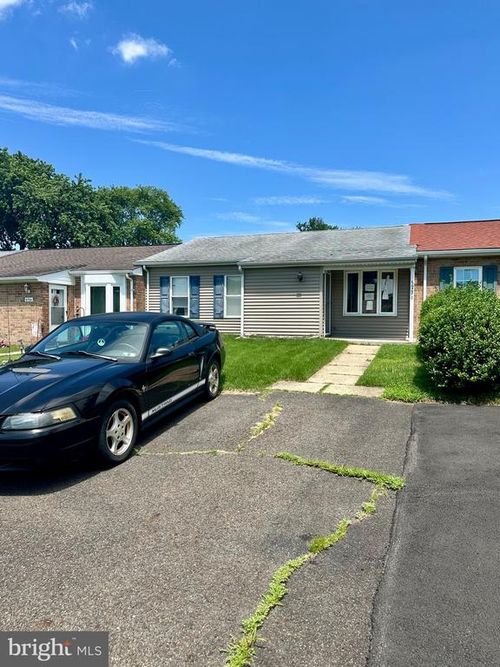5736 Cavalier Ct, BENSALEM, PA, 19020-2269 | Card Image