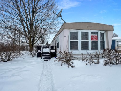 6875 Vinewood Ave Ne, Belmont, MI, 49306-9730 | Card Image