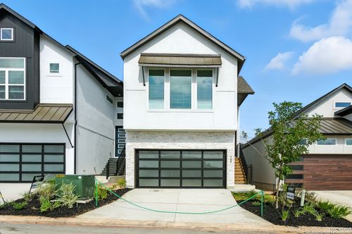 unit-530-20675 Huebner Rd, San Antonio, TX, 78258-5083 | Card Image