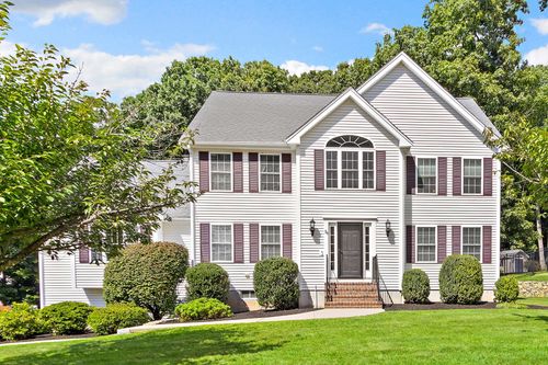36 Highridge Rd, Bellingham, MA, 02019-1870 | Card Image