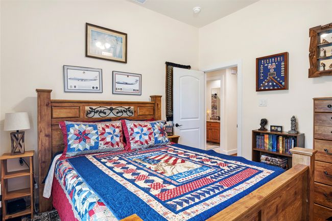 Bedroom | Image 19