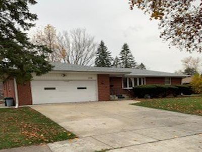 1206 Campus Hills Boulevard, House other with 3 bedrooms, 2 bathrooms and 4 parking in ROCKFORD IL | Image 1