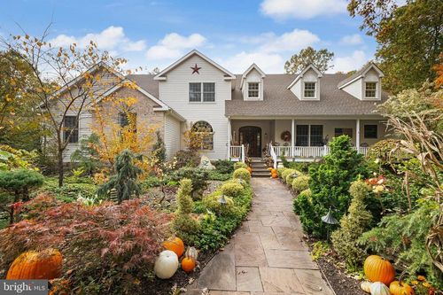 73 Flyatt Rd, SHAMONG, NJ, 08088-8689 | Card Image