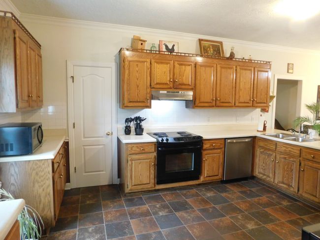 1129 Adam Dr, House other with 3 bedrooms, 3 bathrooms and 6 parking in Cottontown TN | Image 25