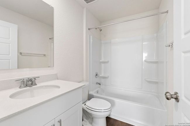 162 Hazy Glade Dr, House other with 4 bedrooms, 3 bathrooms and null parking in Seguin TX | Image 31