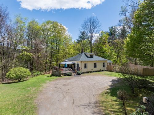 11 Bray Rd, Shelburne Falls, MA, 01370-9749 | Card Image