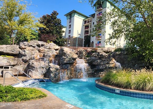 111-212 Dollywood Ln, Pigeon Forge, TN, 37863-3903 | Card Image