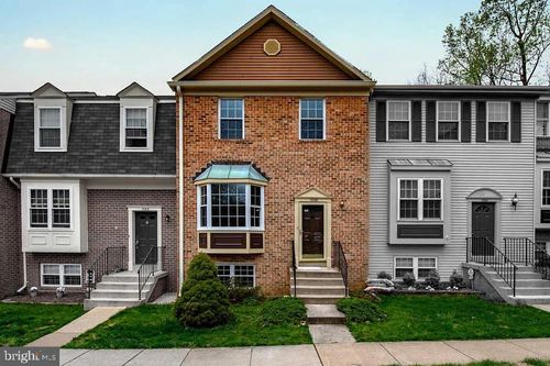 7066 Solomon Seal Ct, SPRINGFIELD, VA, 22152-3150 | Card Image