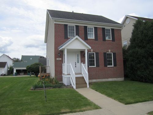 702 Prospect Ave, Kirkland, IL, 60146-8825 | Card Image