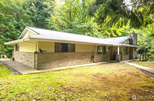 293515 Us Highway 101, Quilcene, WA, 98376-9764 | Card Image