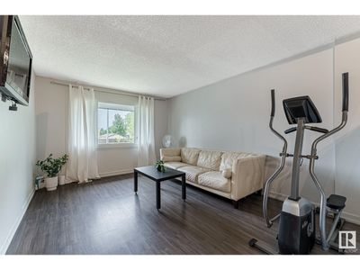 239 Callingwood 2 Nw, Townhouse with 3 bedrooms, 2 bathrooms and 2 parking in Edmonton AB | Image 3