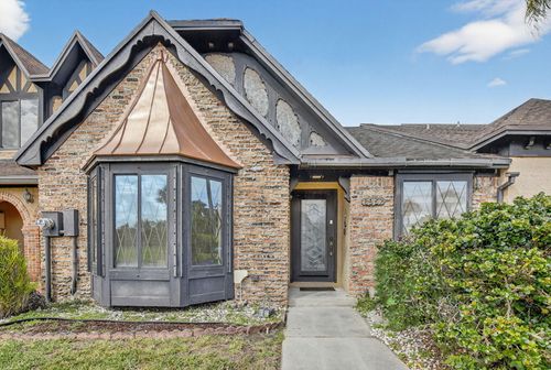 8957 Nw 44th Ct, Sunrise, FL, 33351-5335 | Card Image