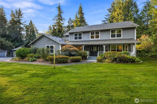 40204 Mountain Hwy E, Eatonville, WA, 98328-9159 | Card Image