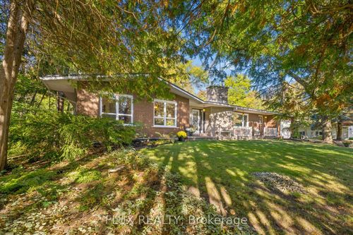 42 Greenwood Road, Woolwich, ON, N0B1K0 | Card Image