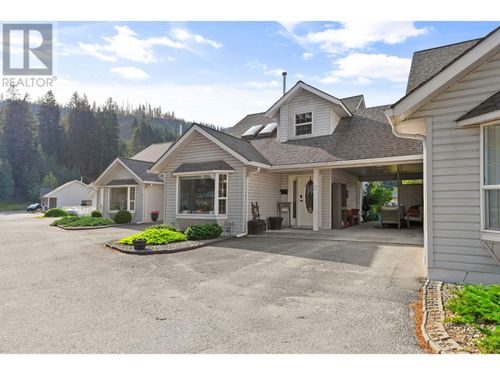 2-4476 Barriere Town Rd, Barriere, BC, V0E1E0 | Card Image