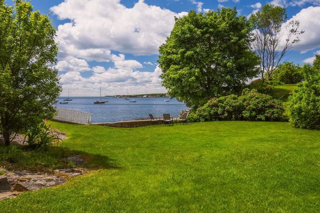 70 Pepperrell Rd, House other with 4 bedrooms, 3 bathrooms and null parking in Kittery Point ME | Image 12