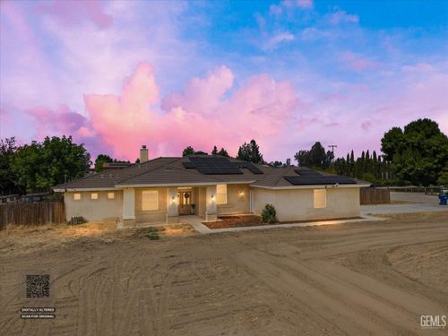 13127 Robertson Street, Bakersfield, CA, 93313 | Card Image