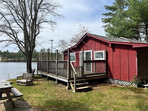 285 Ayoho Rd, Coventry, RI, 02816-8901 | Card Image