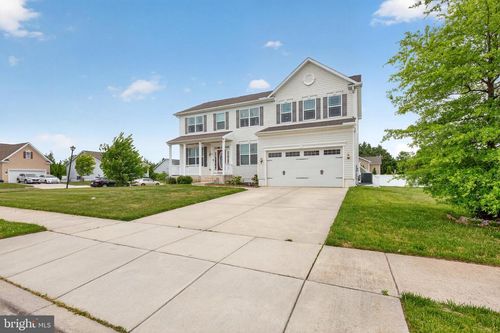 27 Wellington Ave, DOVER, DE, 19904-5769 | Card Image