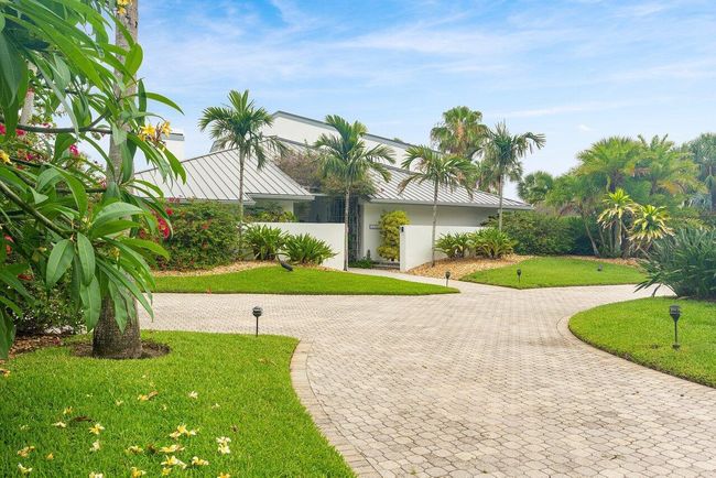 2150 Se Golfview Ln, House other with 3 bedrooms, 5 bathrooms and null parking in Stuart FL | Image 8