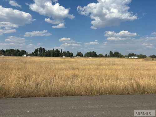 1821 E E 170 N, Rexburg, ID, 83440-2921 | Card Image
