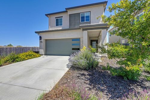 12135 Alamosa Dr, Rancho Cordova, CA, 95742-6784 | Card Image