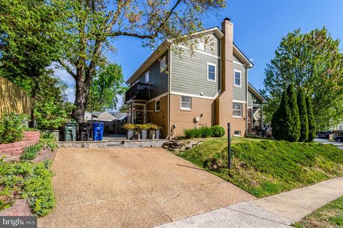 2000 N George Mason Dr, ARLINGTON, VA, 22205-3607 | Card Image
