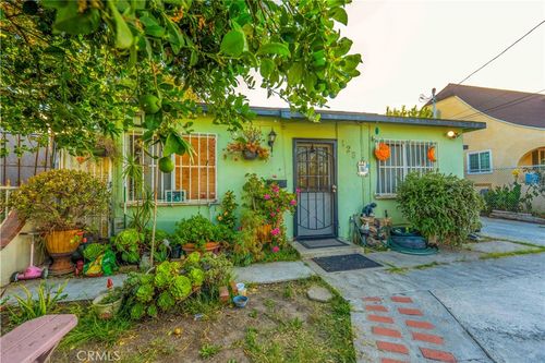 123 N Magnolia Ct, Compton, CA, 90220-1909 | Card Image
