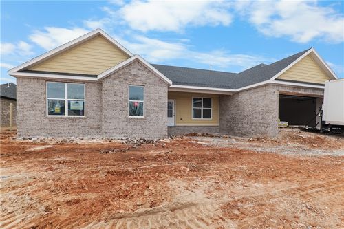 7829 Teton Trail Ave, Tontitown, AR, 72762-3308 | Card Image