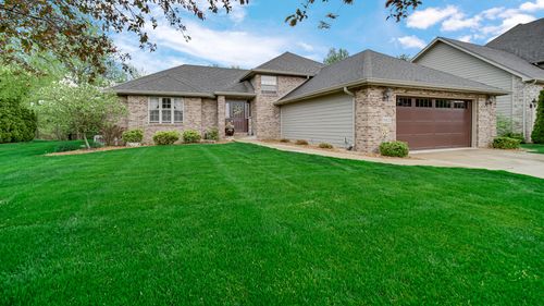 10621 Erie Dr, Crown Point, IN, 46307-9488 | Card Image