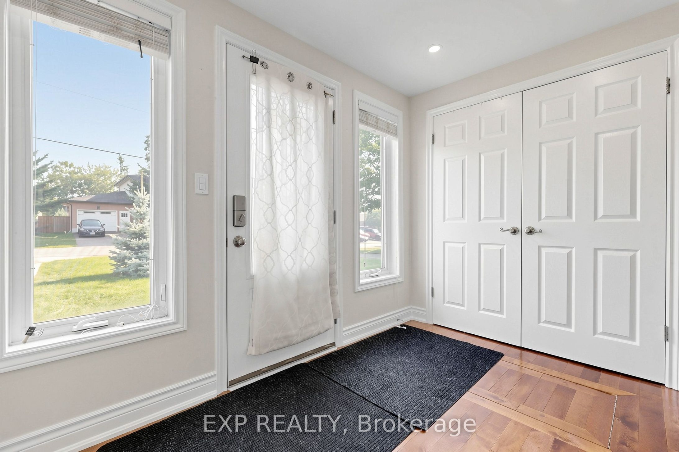 Residential in Georgina 4