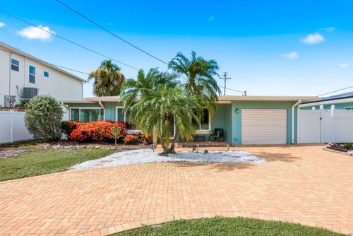 580 Baywood Dr N, DUNEDIN, FL, 34698-2007 | Card Image