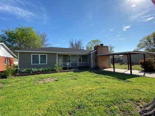 113 Urbana Dr, Blackwell, OK, 74631-4934 | Card Image