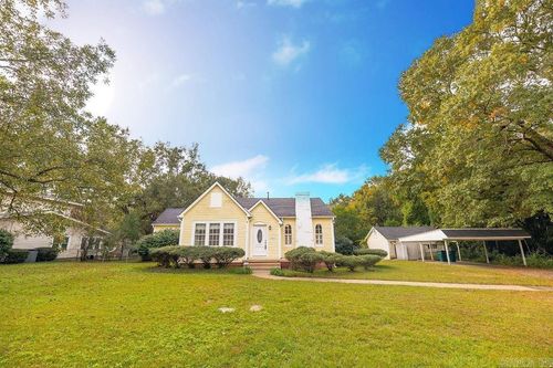 2105 E Main St, El Dorado, AR, 71730-6538 | Card Image