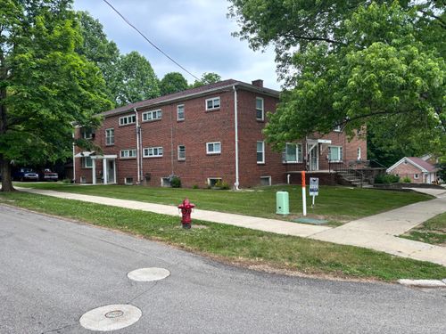 190 Maple St, Concord, MI, 49237-9402 | Card Image