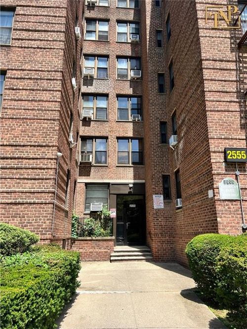 apt-1j-2555 Batchelder St, Brooklyn, NY, 11235-1400 | Card Image