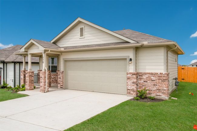214 Inks Ln, House other with 3 bedrooms, 2 bathrooms and 2 parking in Kyle TX | Image 4