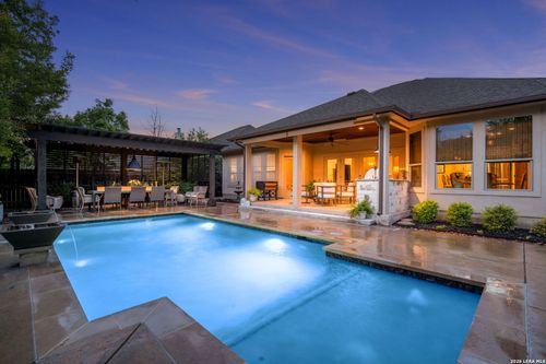 193 Autumn Rdg, Boerne, TX, 78006-1759 | Card Image